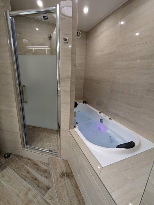 Le Cosy-Chic - T3 Balneo A Villeurbanne / Lyon 외부 사진